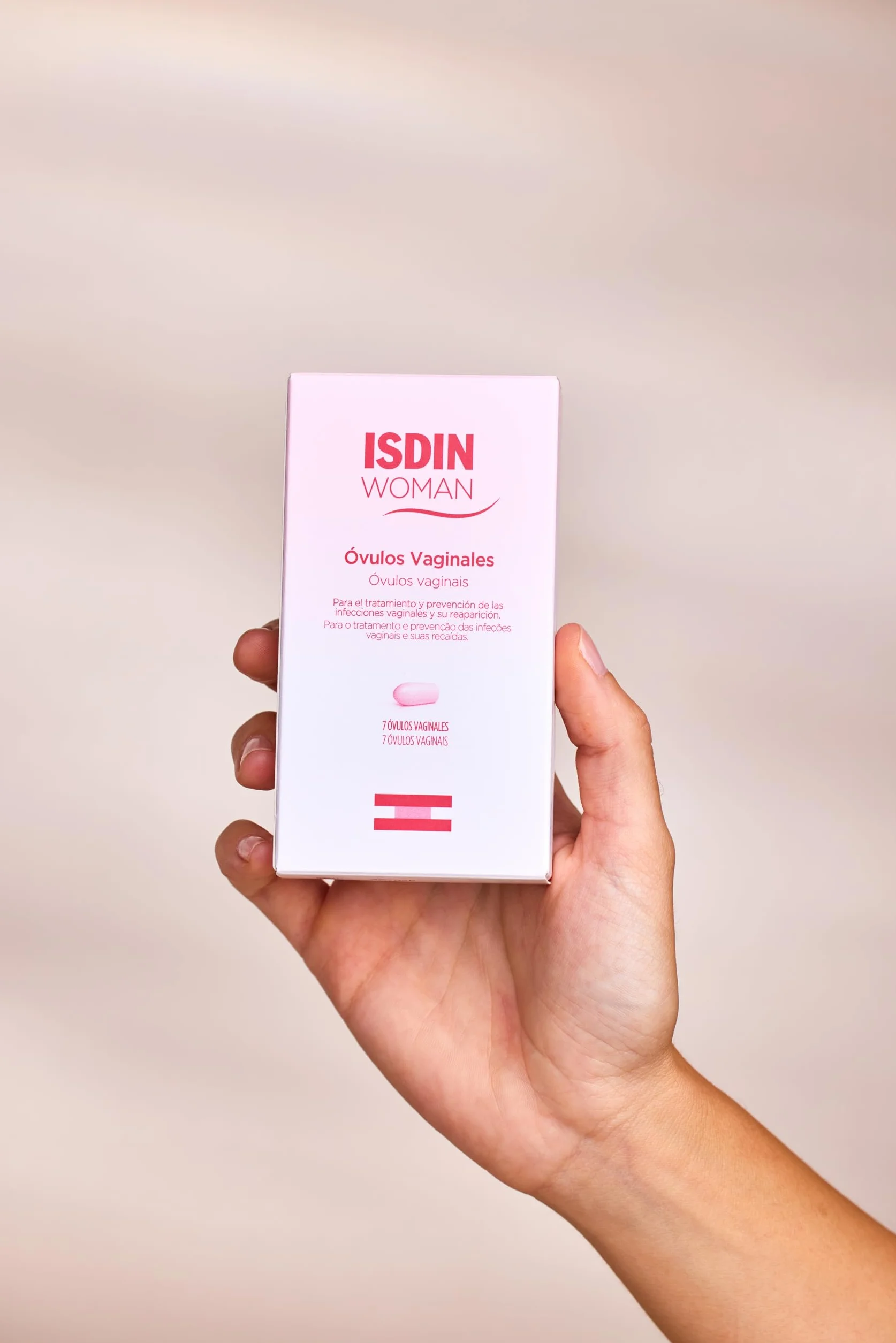 ISDIN Woman Uova vaginali trattamento prevenzione infezioni vaginali idrata rigenera protegge