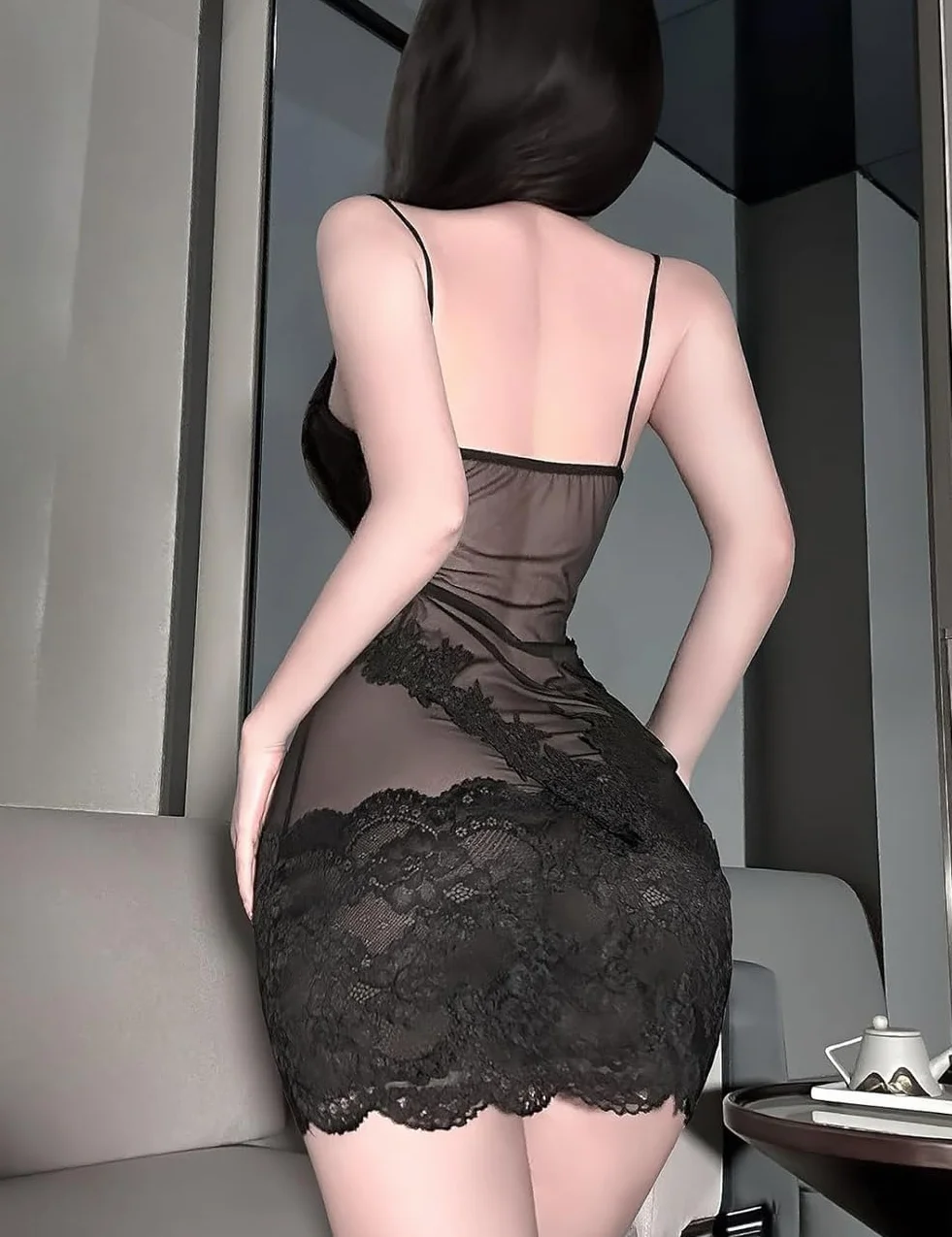 Abito da Donna in Pizzo Trasparente Sexy Motivo Floreale con Spalline Sottili per Feste